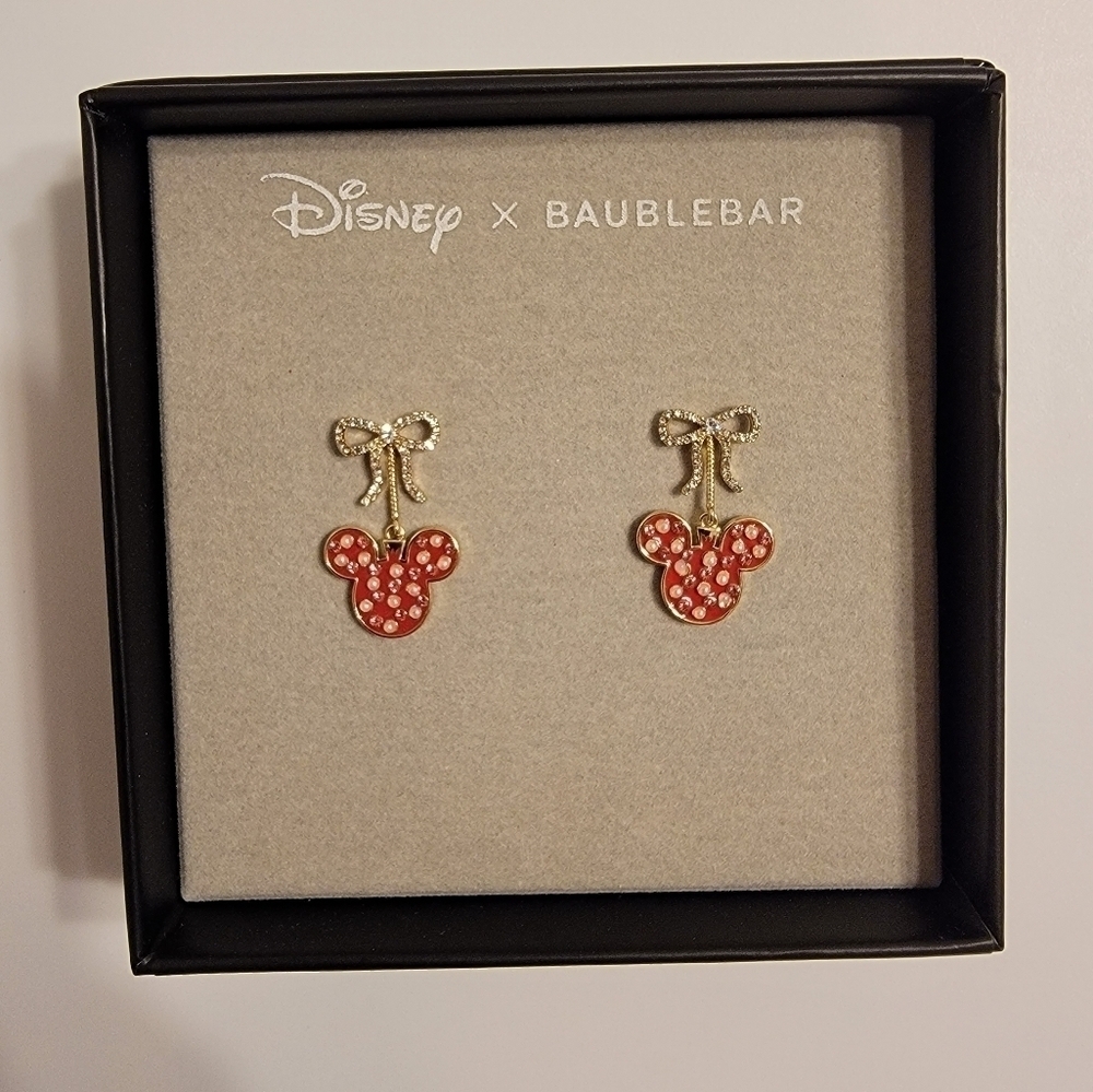 NWT Baublebar Minnie Earrings